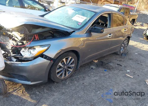 2017 Nissan Altima 2.5 Sv z USA, uszkodzony, nr VIN 1N4AL3AP3HC205112